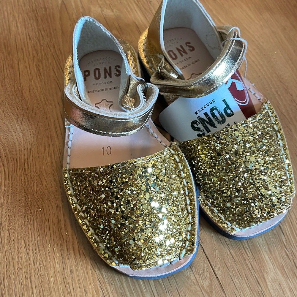 Gold Glitter Pons